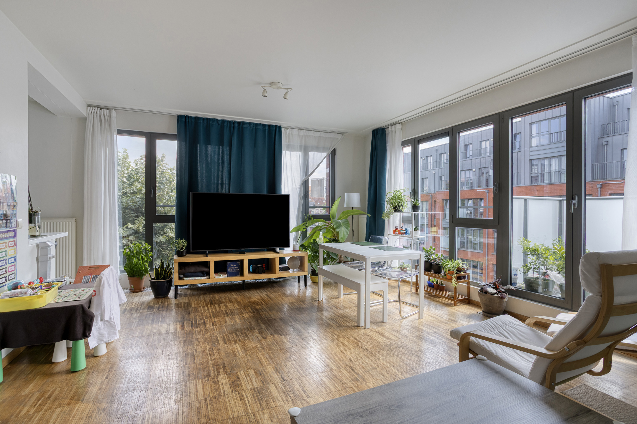 Appartement met balkon, kanaalzicht en 4,55% rendement - foto 5