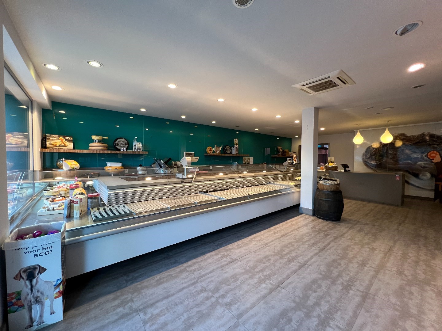 Commercial for rent in Ypres - photo 3