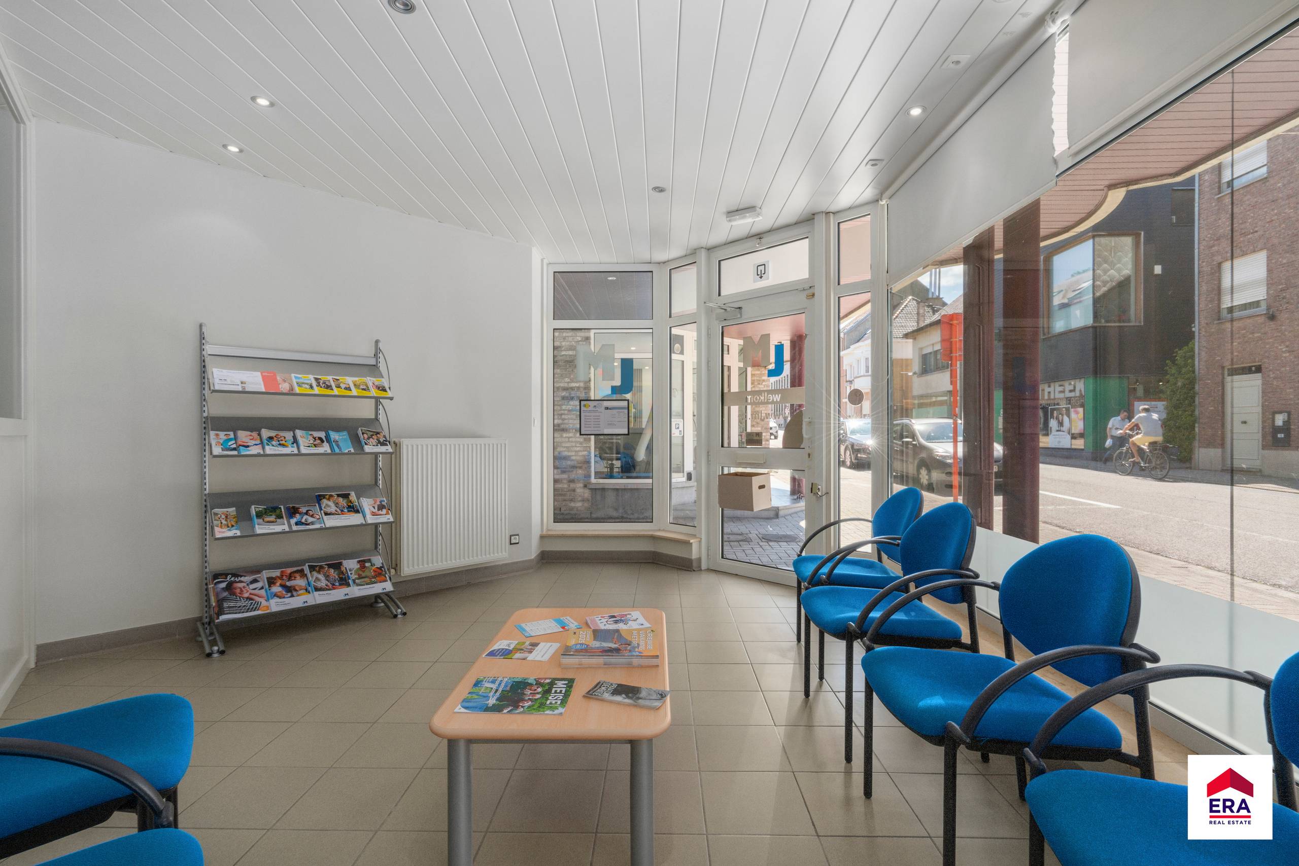 Handelsgelijkvloers te huur in het centrum van Wolvertem - foto 5