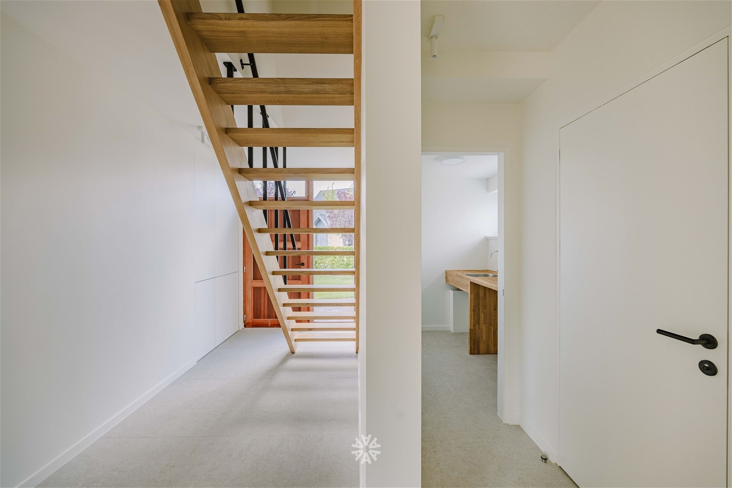 Luxurious villa in a residential quiet residential area in De Pinte - photo 3