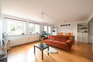 Dit instapklare appartement is gelegen in het centrum van Gent op wandelafstand van het Sint-Pietersstation. Dankzij de uitstekende bereikbaarheid...