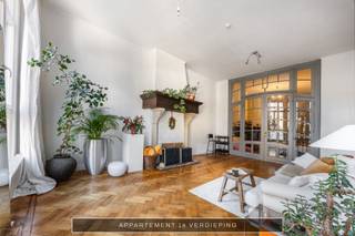 Ruim en stijlvol triplexappartement van 200 m² in het hart van AntwerpenGelegen aan de voorkant van het pand, biedt dit prachtige triplexappartement...