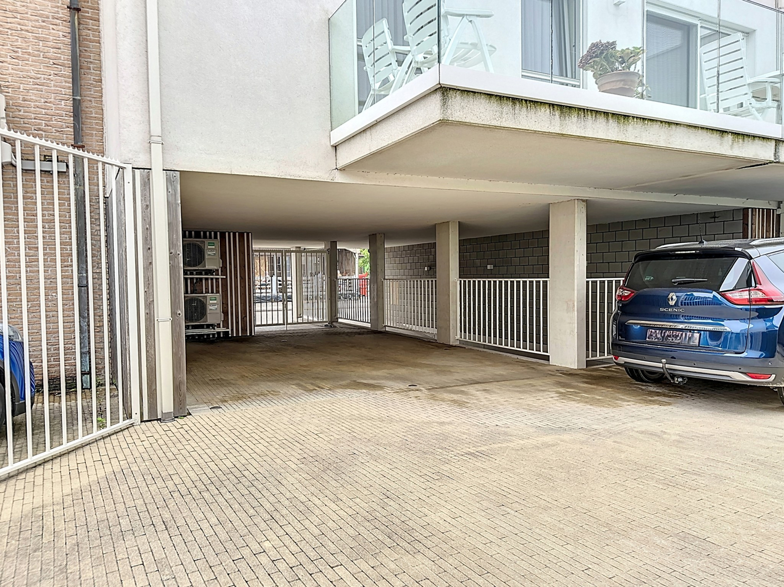 Garage for sale in Aartselaar - photo 3