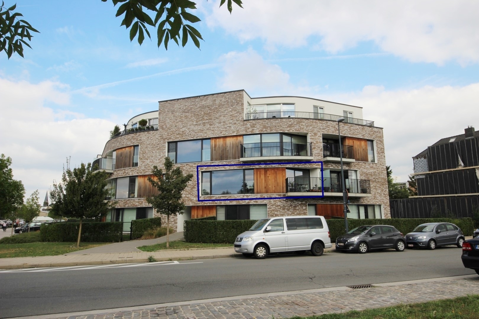 Comfortabel appartement met zuidgericht terras en carport! - foto 1