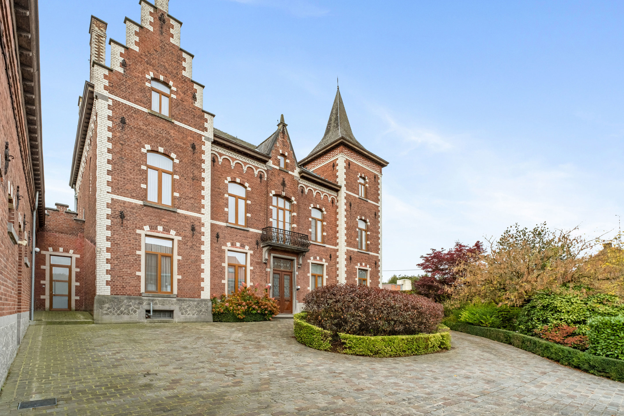 Maison à vendre à Ellezelles avec 6 chambres - photo 1