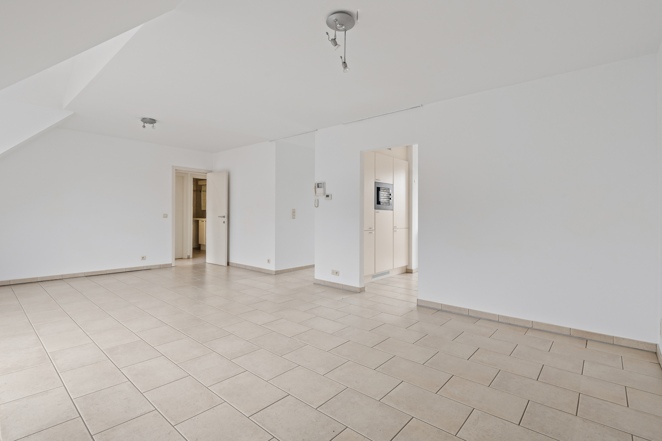 Zeer goed onderhouden dakappartement met  ruim terras  - foto 3