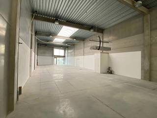 Commercial à louer à Oostkamp