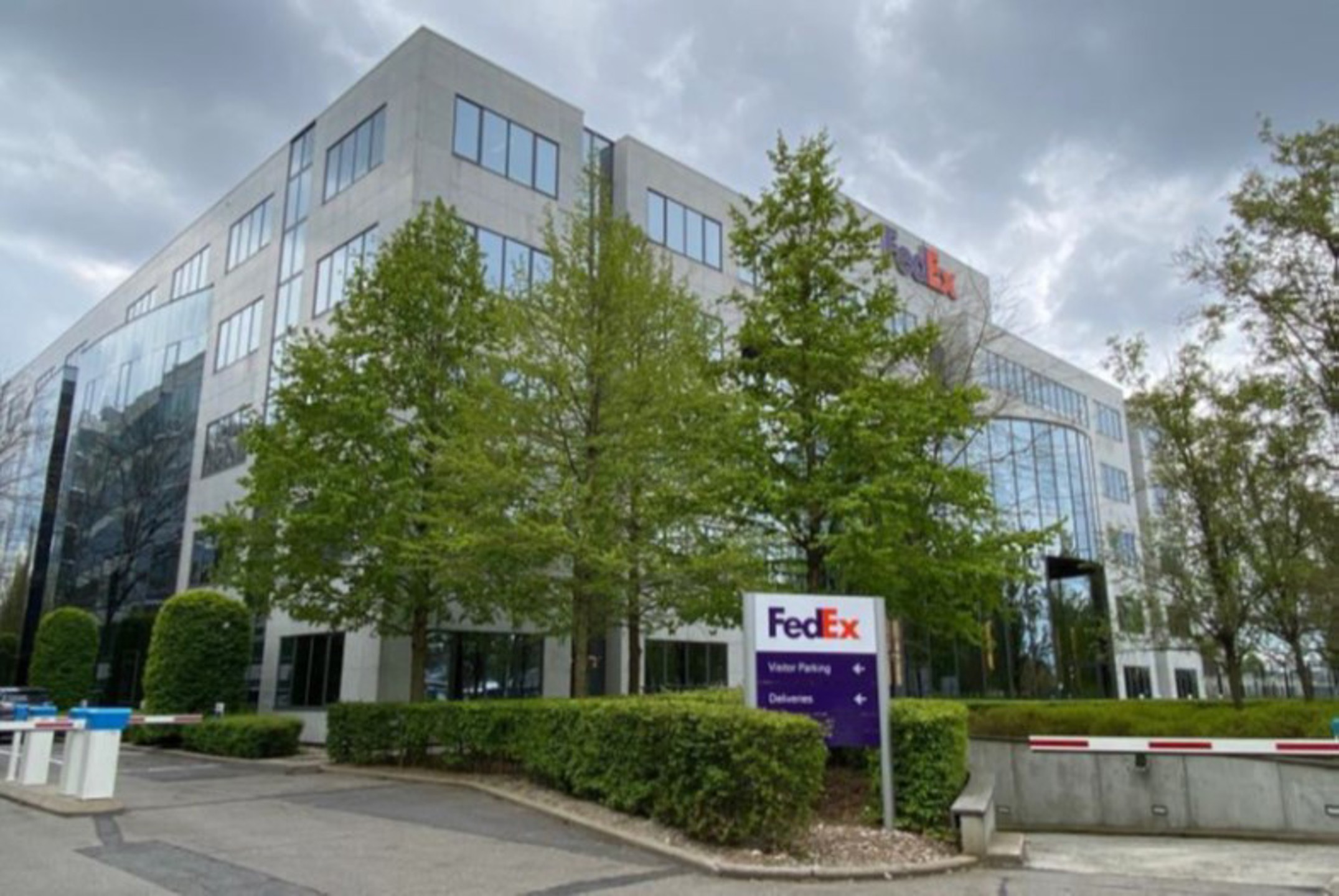 Polyvalente ruimte van 521m² te huur - foto 1