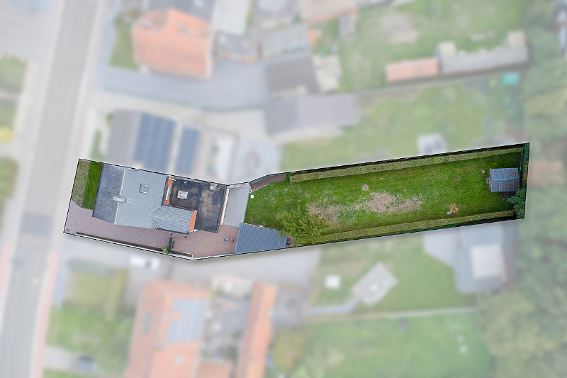 TRADITIONELE WONING VLAK BIJ DE STAD EN HET KANAAL - foto 3