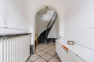 eze zeer ruime woning met groen uitzicht biedt een zee aan mogelijkheden op een centrale locatie. Alle voorzieningen – winkels, scholen en...