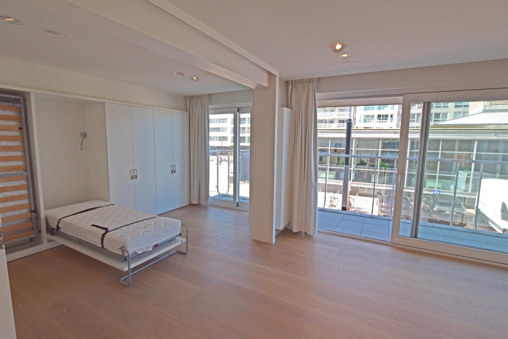 Apartment for rent in Knokke-Heist with 3 bedrooms - photo 4