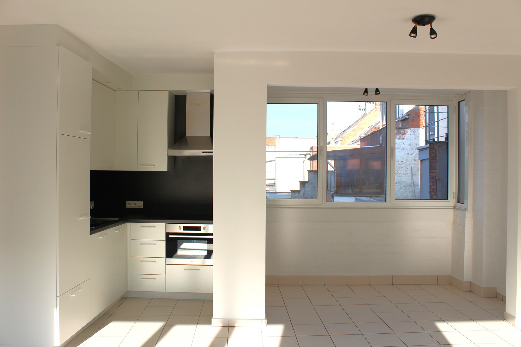 Lichtrijk, energiezuinig appartement vlakbij centrum Mortsel - foto 2