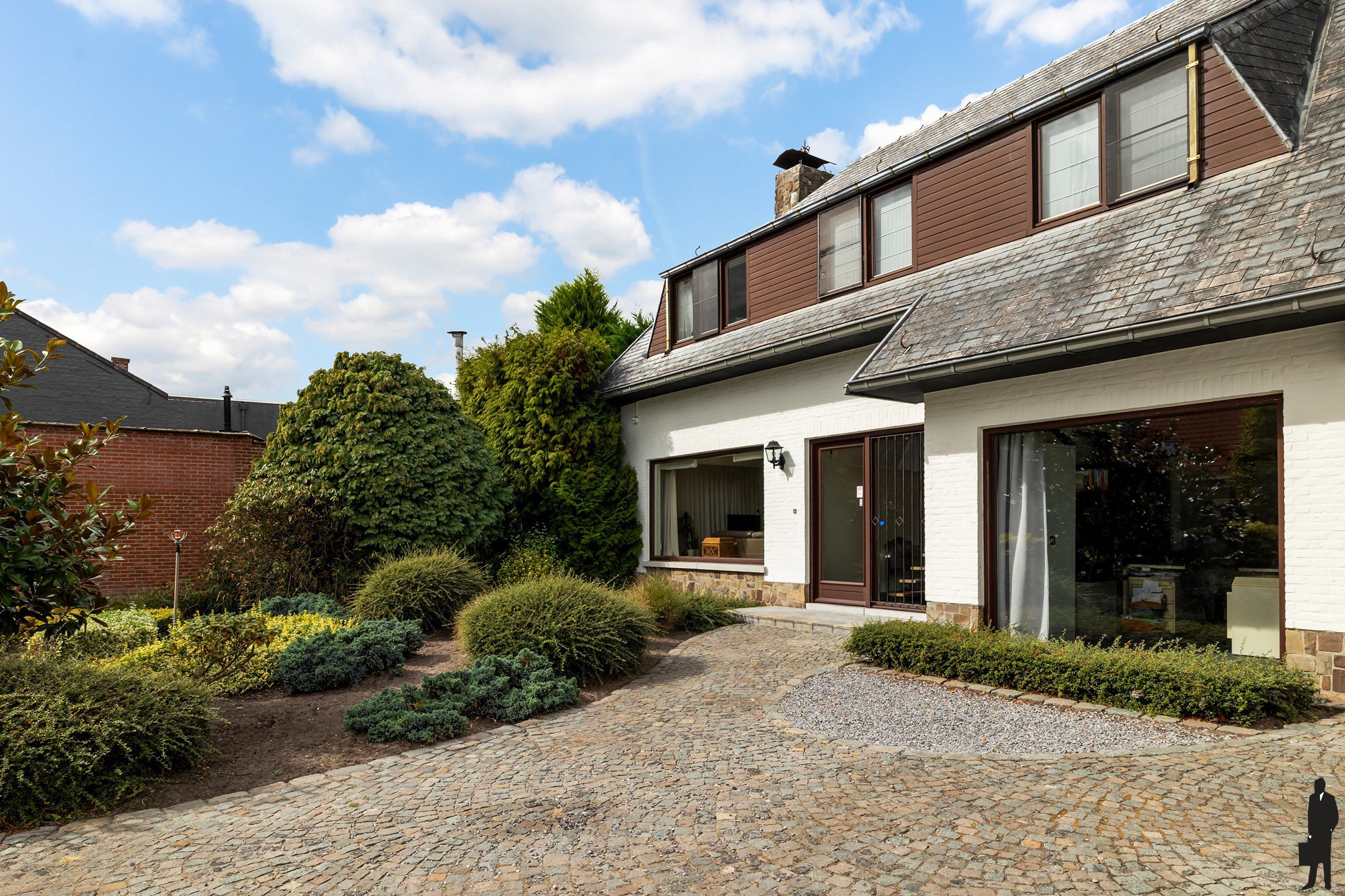 Villa met binnenzwembad, royale tuin en perfecte ligging - foto 2