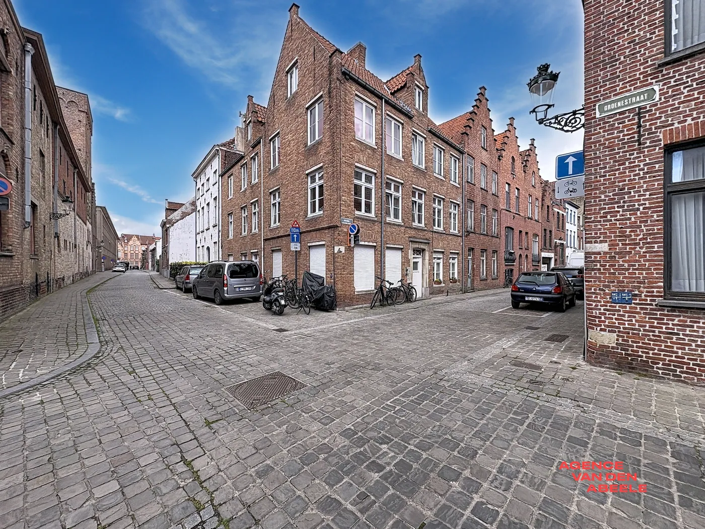Charmant 1-slaapkamerappartement in hartje Brugge - foto 1