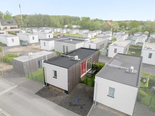 Instapklare, energiezuinige chalet op gelegen op het domein 'New Dahlia', een kleinschalig park met slechts 17 kavels opgeleverd in 2021.De chalet is...