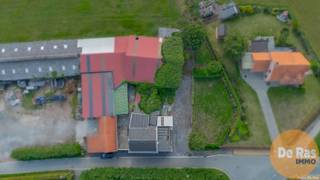 LEDE– Te renoveren woning op perceel van 12a 71caIn een rustige buurt van Lede vindt u deze woning met renovatieplicht, gelegen op een perceel van...