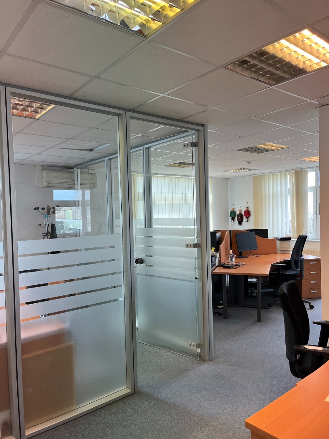 Commercial for rent in Nivelles - photo 4