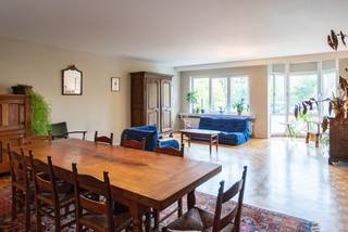 Living on the Augustijnslei means enjoying a part of Brasschaat where life moves in harmony with greenery. Right across from AZ Klina and only...