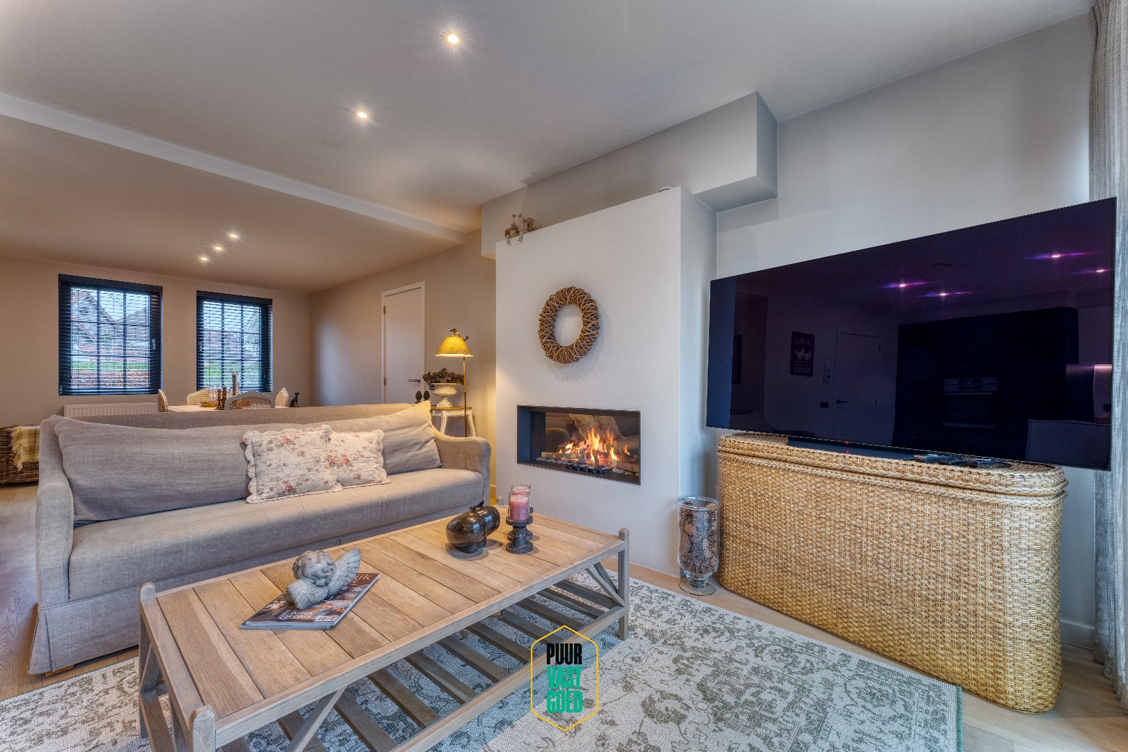 Recente, perfect afgewerkte, halfopen ruime Knokse Villa - foto 4