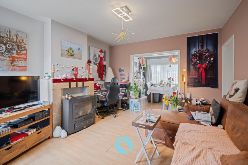 Te renoveren woning in het hart van Ertvelde - unieke investeringskans! - photo 4