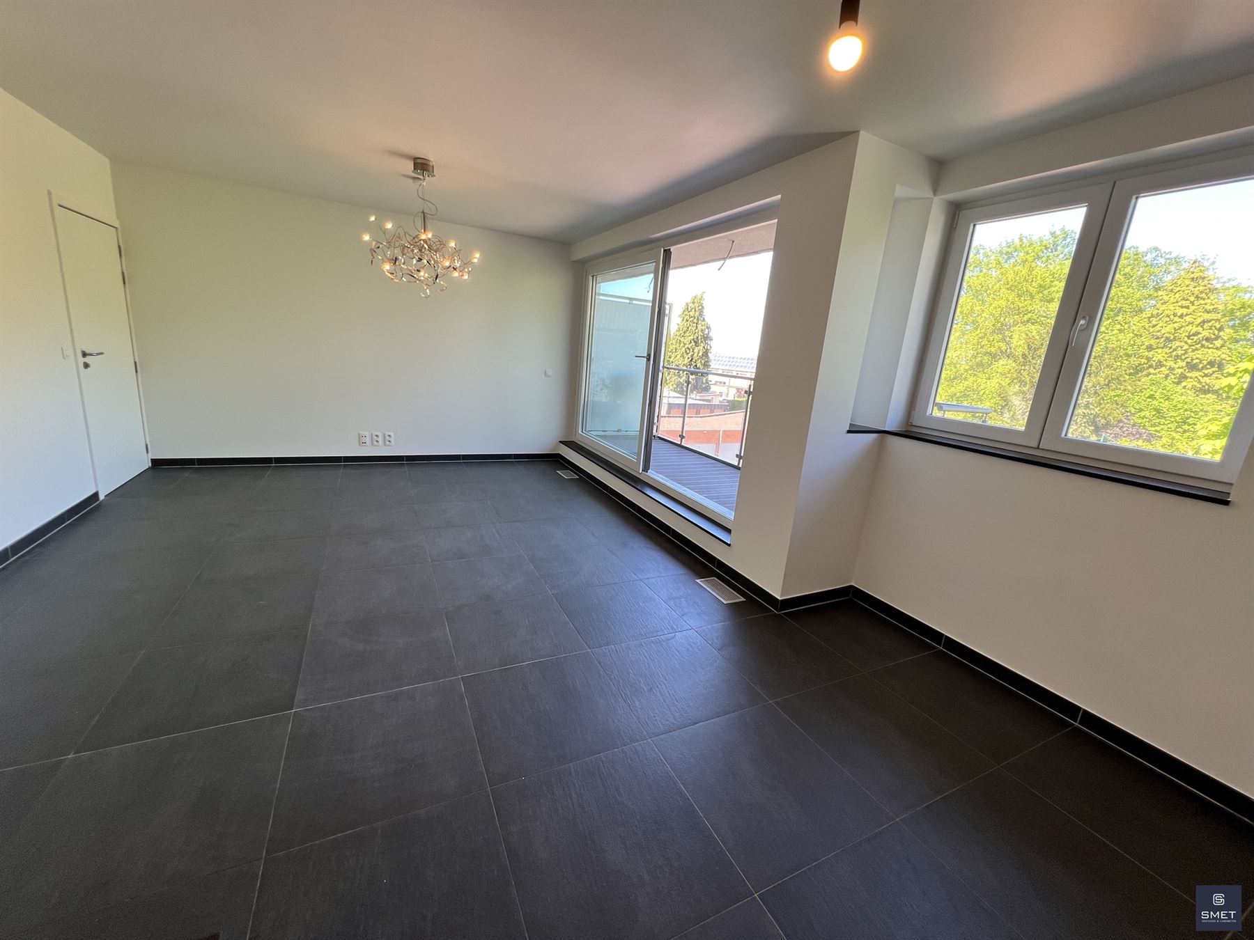 Apartment for rent in Sint-Gillis-Waas with 2 bedrooms - photo 2
