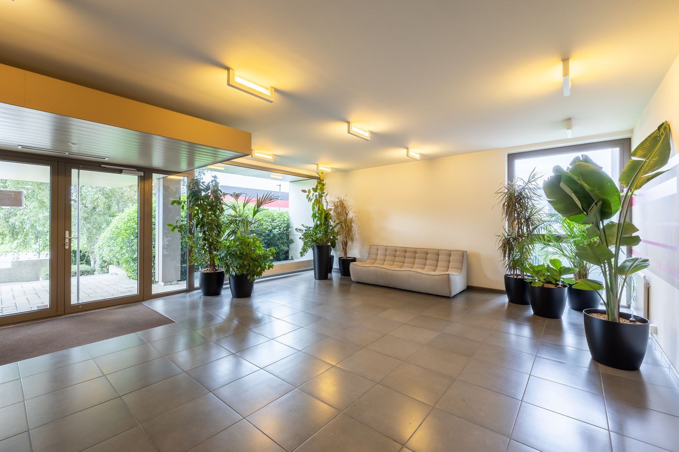 Gerenoveerde kantoren van 134 tot 341 m² op TOPLOCATIE - foto 3