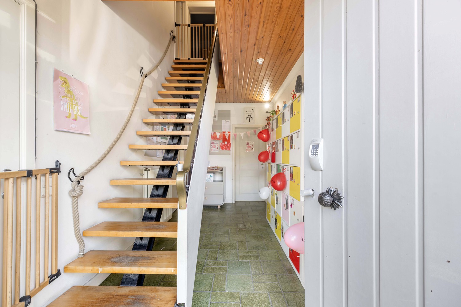 Halfopen woning met garage te Meulebeke. - foto 3