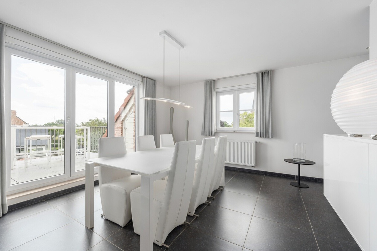 Instapklare hoogwaardig afgewerkte duplex met ruim terras - foto 4