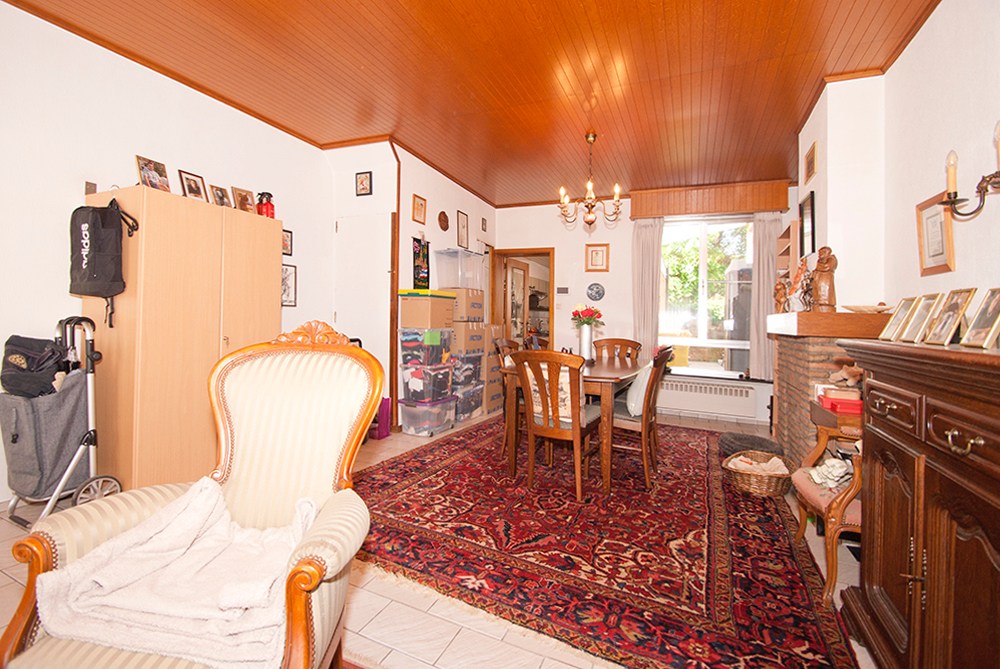 Ideaal gelegen woning met 2 slpks en stadskoer - foto 3