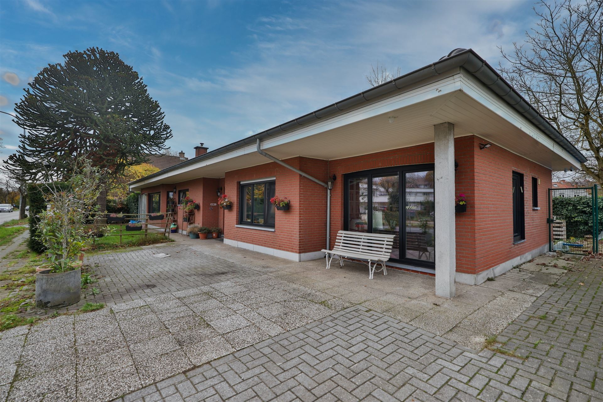Knappe energiezuinige gelijkvloerse villa - foto 2