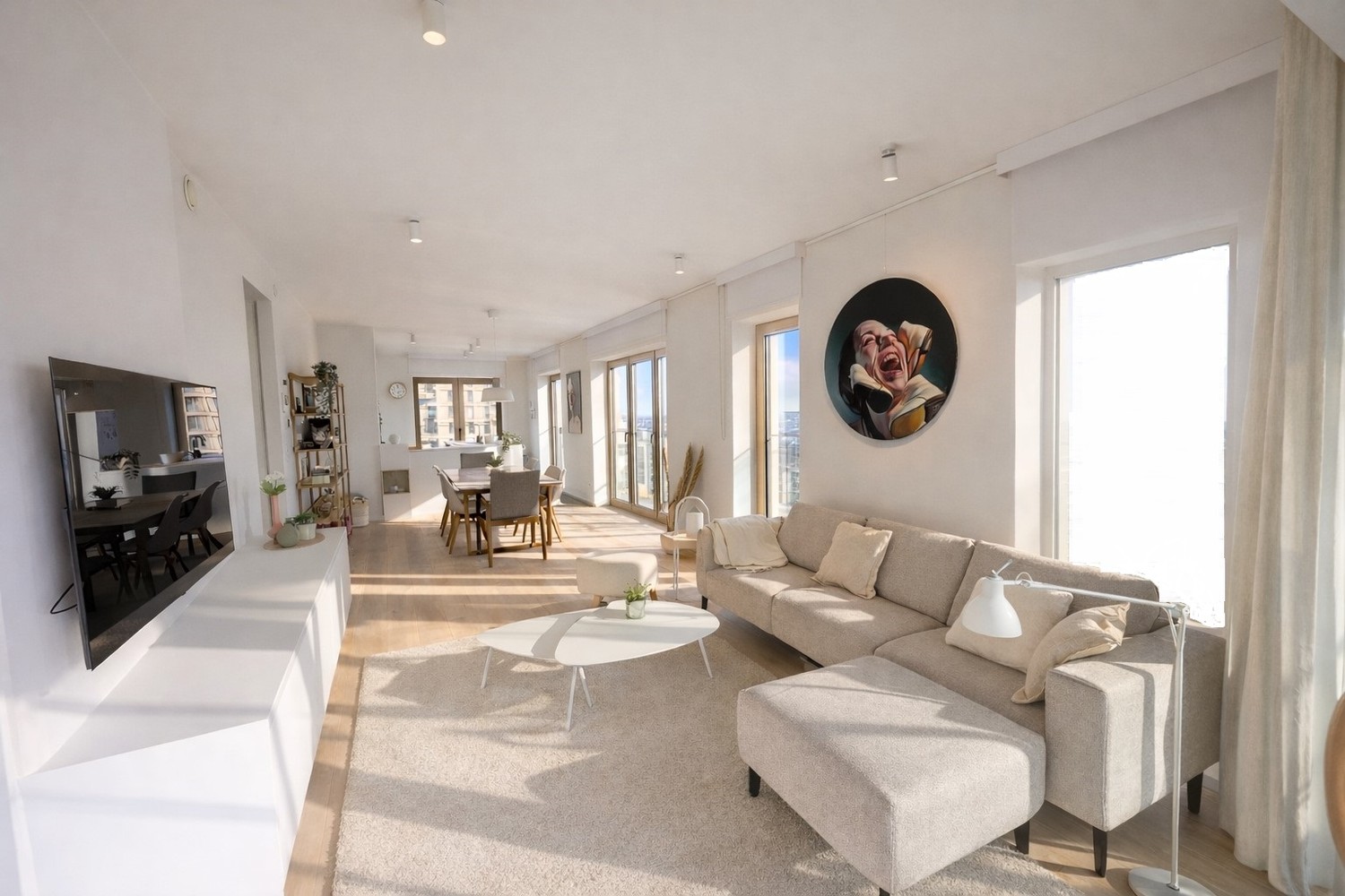 Appartement d’angle exclusif avec terrasse ensoleillée et vue latérale sur la mer ! - photo 3