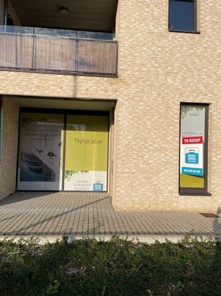 Immo3000 heeft dit handelspand te koop in residentie Wingerpark op een toplocatie centraal tussen Leuven-Aarschot-Tienen. Dit handelspand wordt...