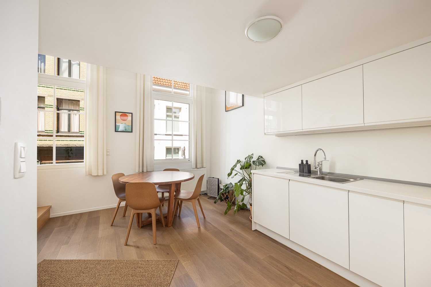 Instapklare stadswoning met garage en 2 slaapkamers - foto 5