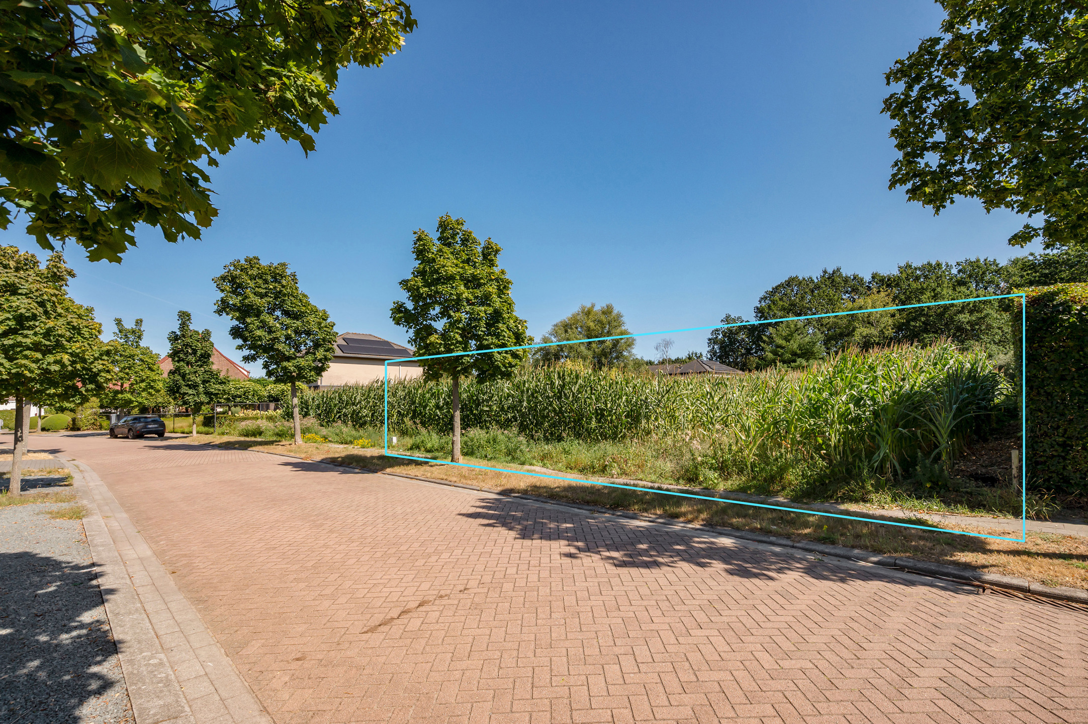 Bouwperceel op gegeerde locatie - foto 4