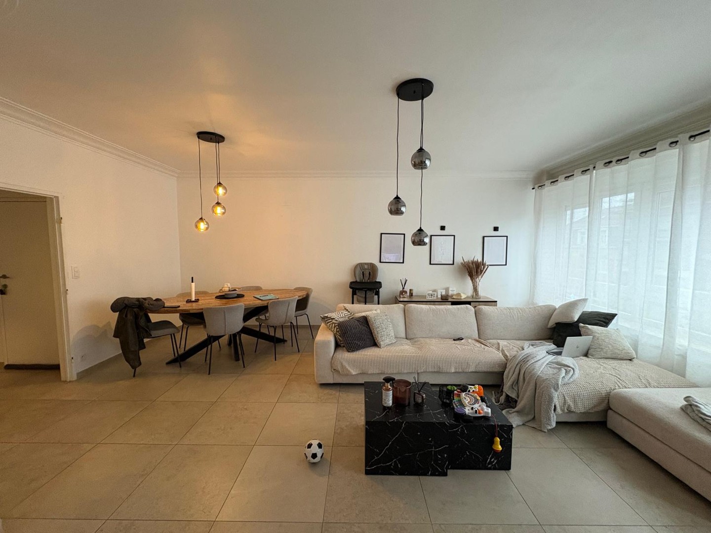 TWEE SLAAPKAMER APPARTEMENT OP DE DERDE VERDIEPING MET TERRAS - foto 3