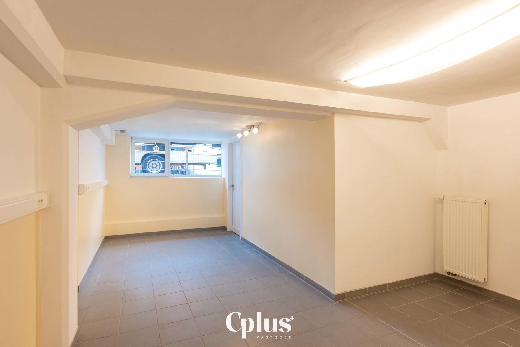 Praktijkruimte nabij station - Te huur  - foto 5