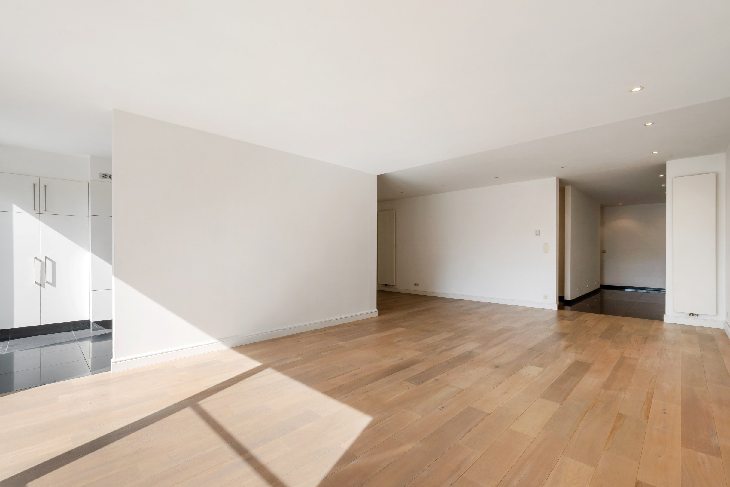 Topklasse appartement met 2 slaapkamers en ruim terras - foto 5