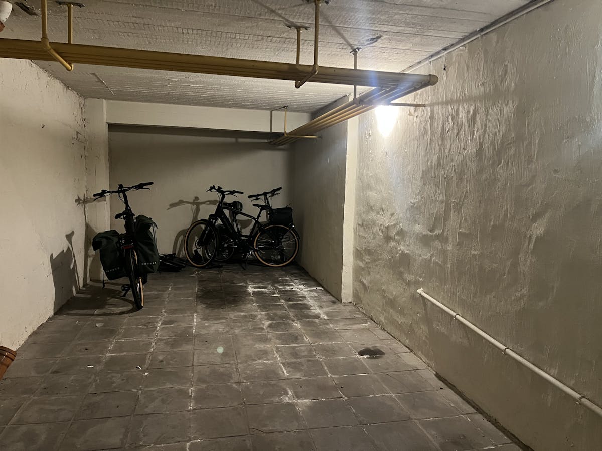 Spacious garage box for sale in Ostend - Mariakerke - photo 3