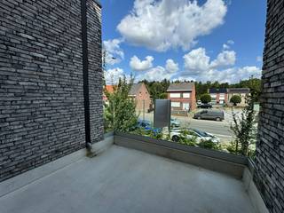 Dit instapklare appartement is ideaal voor wie op zoek is naar comfortabel en praktisch wonen met een moderne afwerking. Gelegen op een goede...