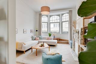 Wonen op de Markgravelei is wonen in Antwerpen op haar mooist. Statige gevels, brede lanen en alles wat je nodig hebt vlakbij. Hier woon je tussen...