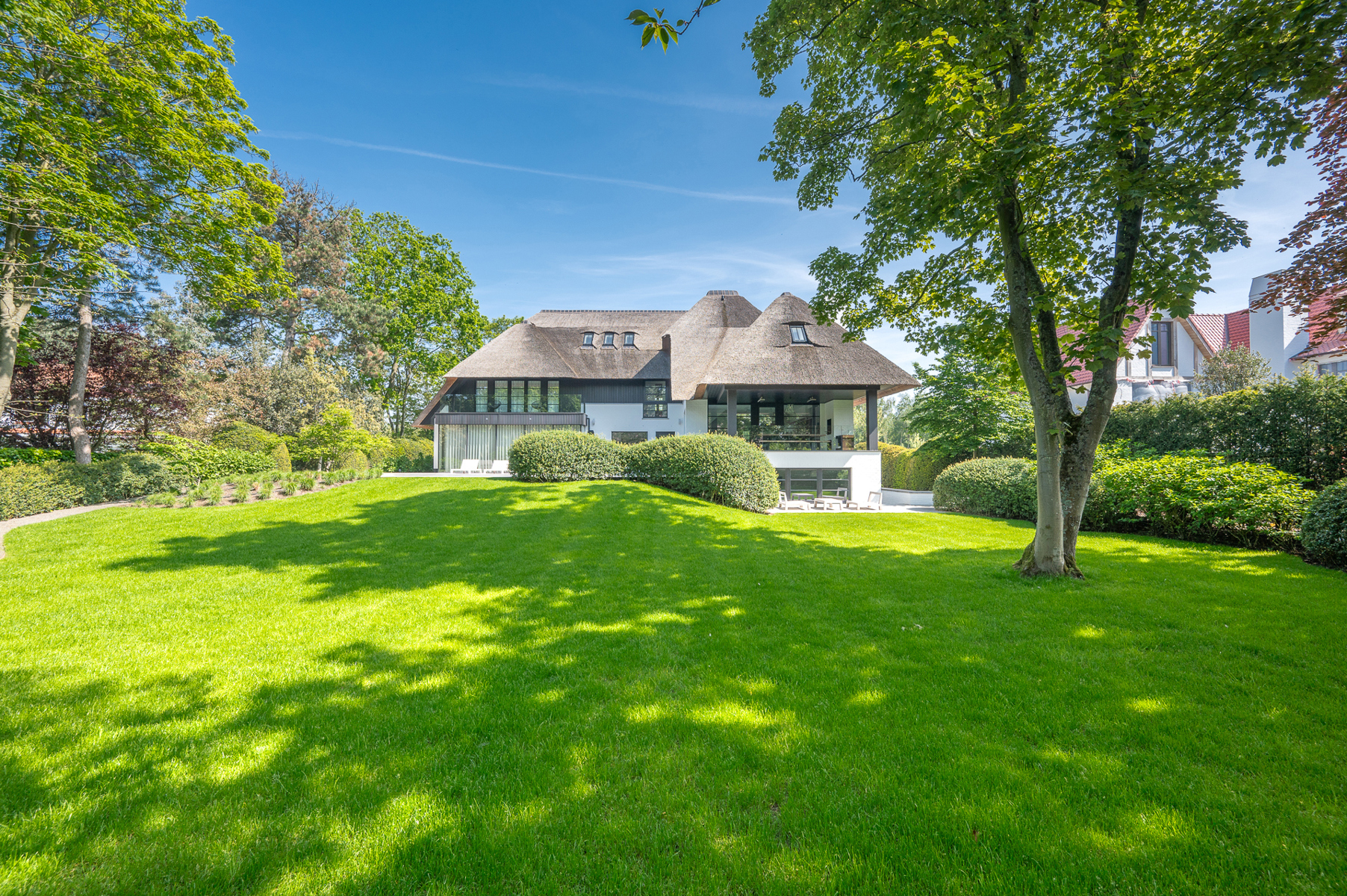 House for sale in Knokke-Heist with 5 bedrooms - photo 1