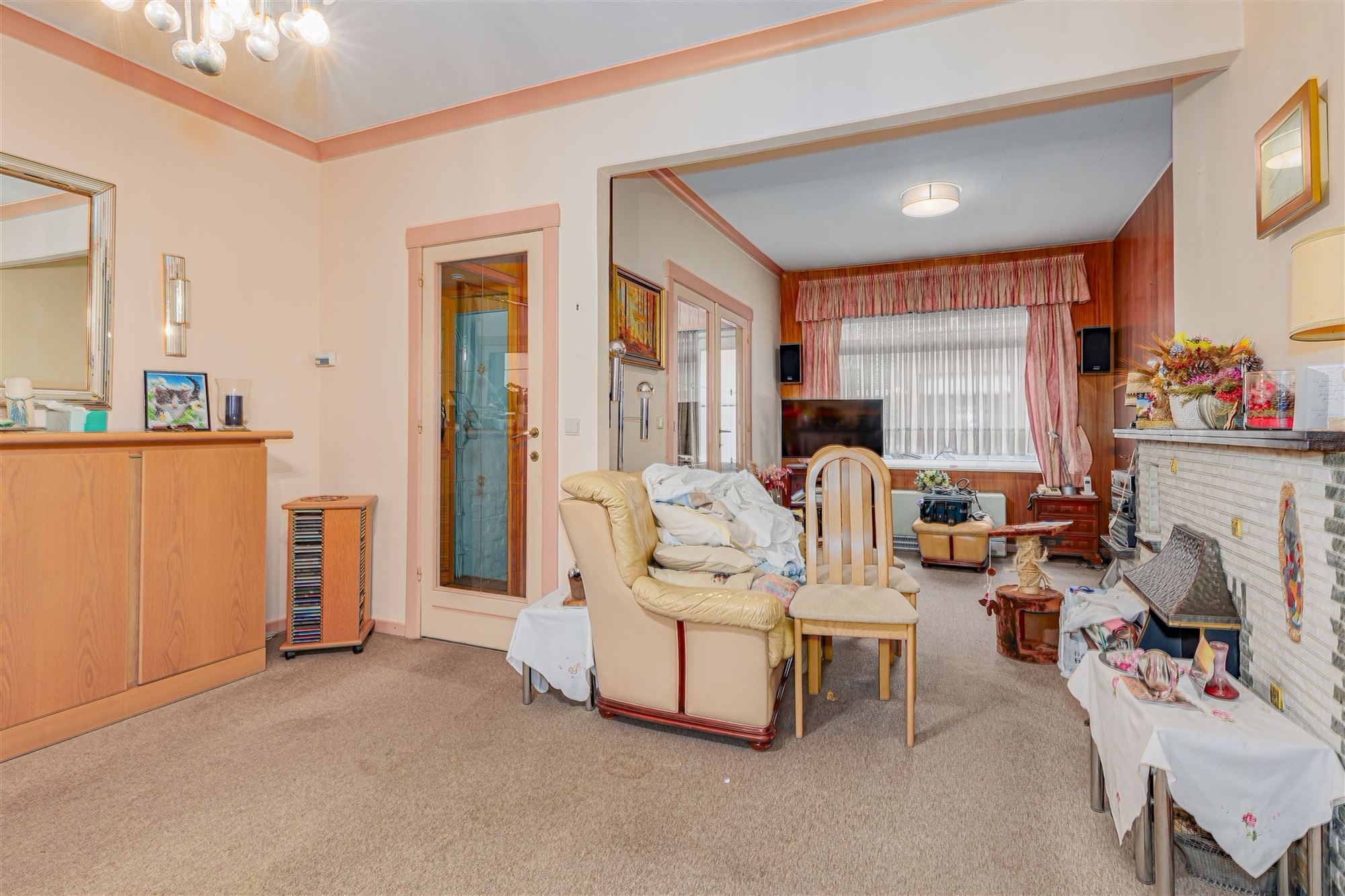 Te renoveren woning met tuin in Merksem - foto 3