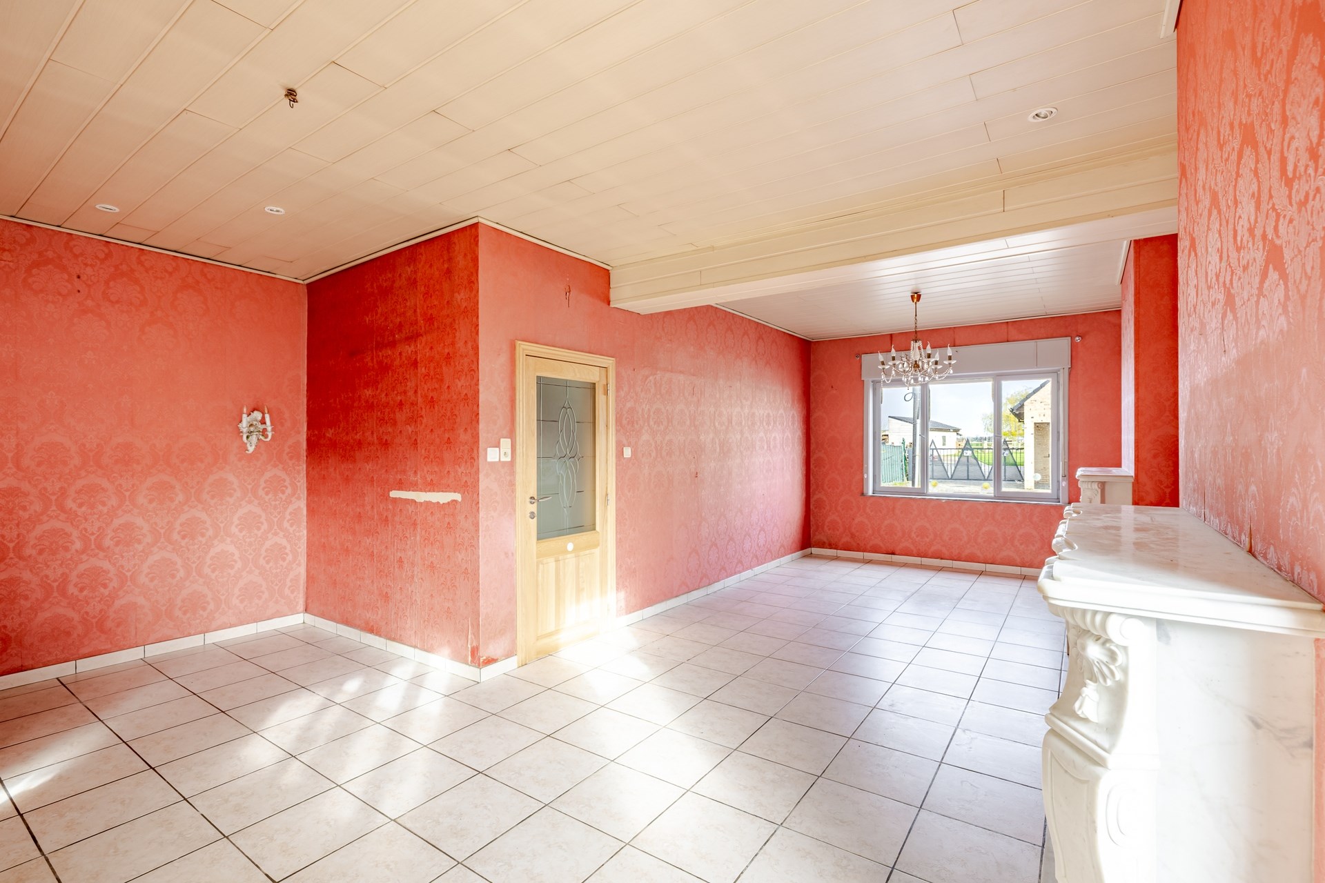 Gunstig gelegen op te frissen woning te Lede - foto 4