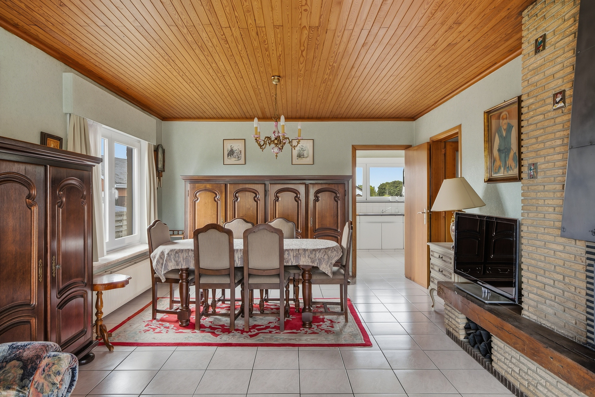 Karaktervolle alleenstaande woning in leuke wijk te Deinze - foto 4