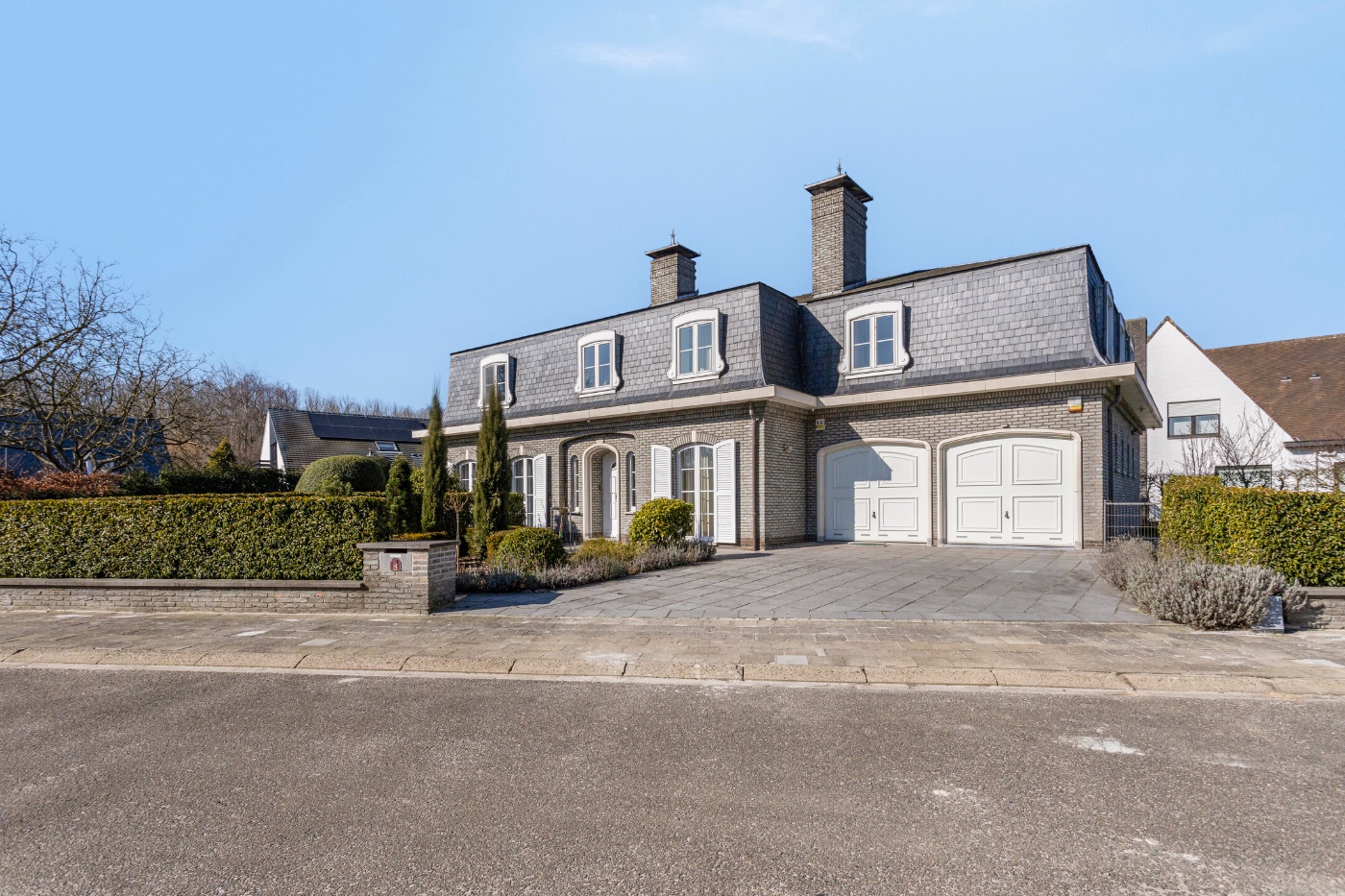 Exclusieve en statige villa op toplocatie in Linkeroever - photo 1