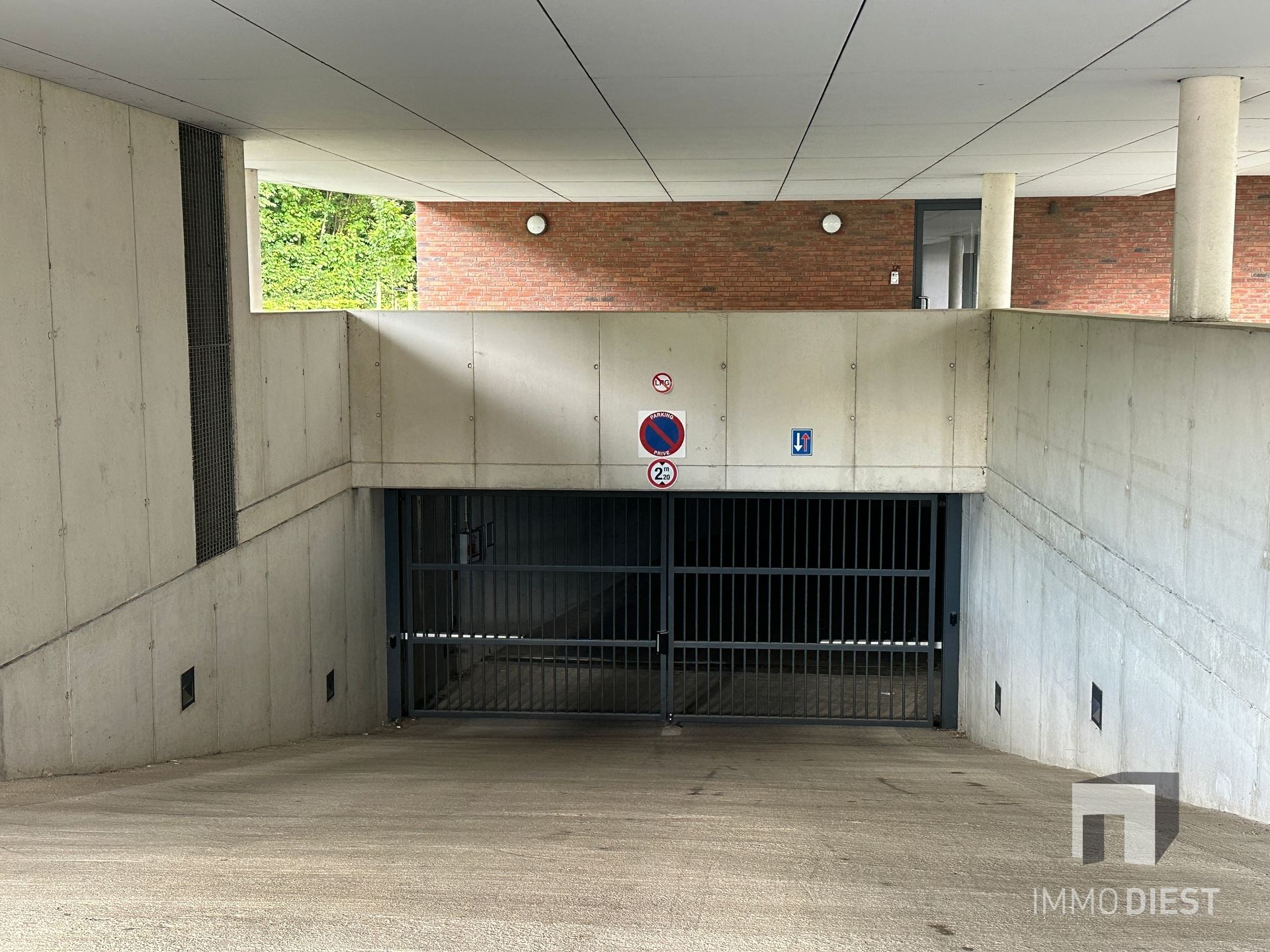 Appartement met 1 slaapkamer, parking en kelder - foto 5