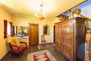 Stap binnen in deze karaktervolle villa en laat u verrassen door de ruimte, het potentieel en de prachtige ligging.Deze villa is ideaal voor wie op...