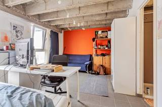 Trendy studentenkamer vlak aan het station van Mechelen!Deze studentenkamer maakt deel uit van een studentenhuis met 18 kamers, verspreid over 2...