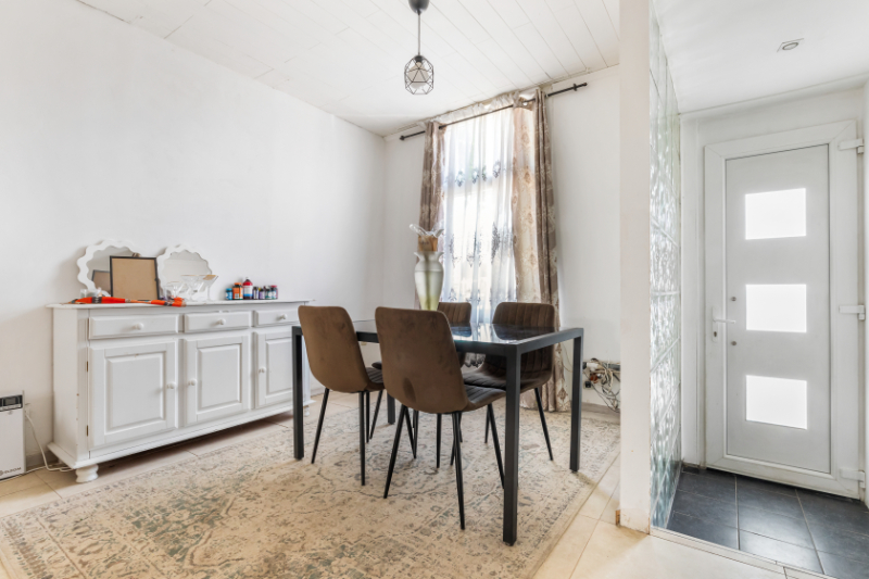 Te renoveren woning met karakter en potentieel – EPC D - foto 5