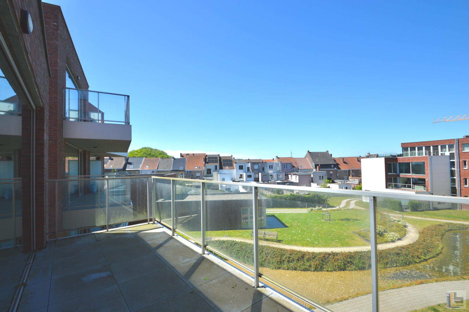 Rustig gelegen 1-slpkappartement, middenin een groenpark te Ronse - photo 4